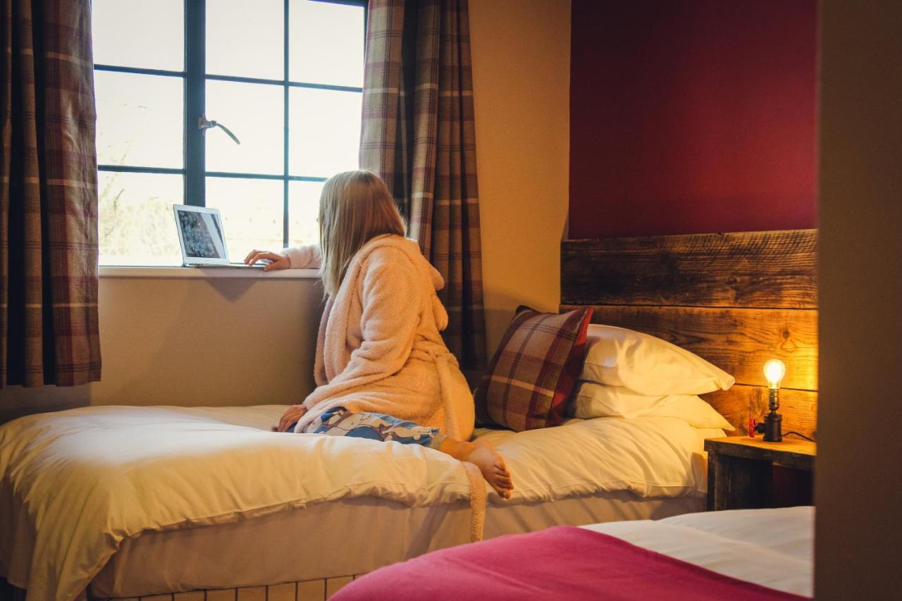 Union Road Moto Velo Accommodation Crediton Dış mekan fotoğraf